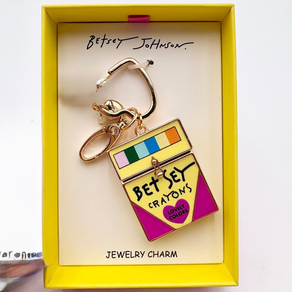 Betsey‎ Johnson Crayon Box Charm Keychain Gold Heart Clip On Jewelry